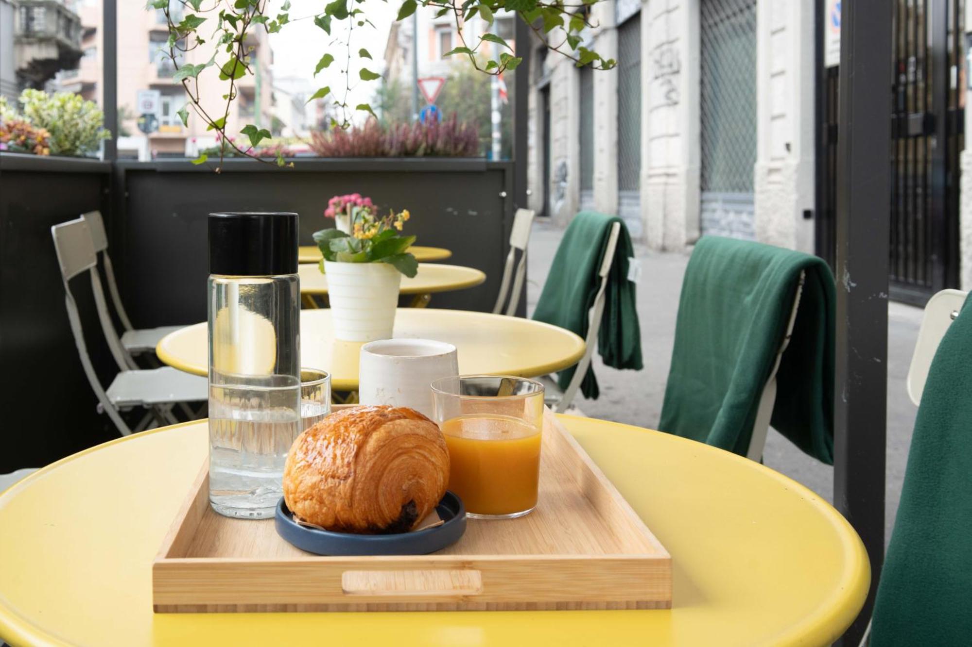 Suite 12 Milano Centro Parking Free Bagian luar foto
