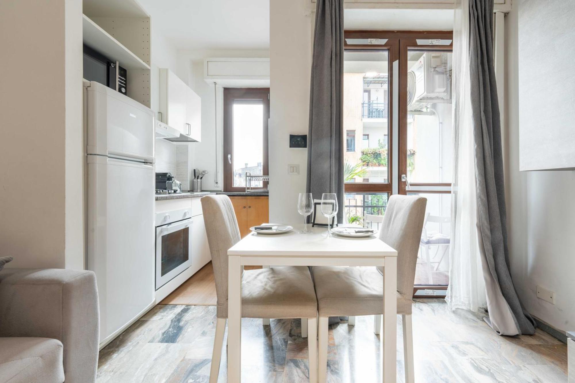 Suite 12 Milano Centro Parking Free Bagian luar foto