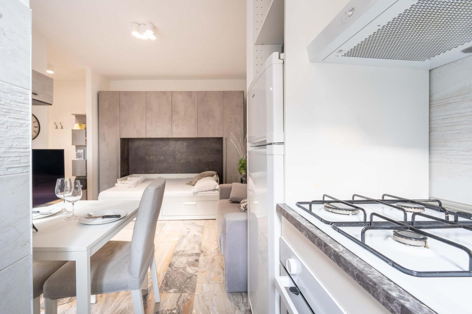 Suite 12 Milano Centro Parking Free Bagian luar foto