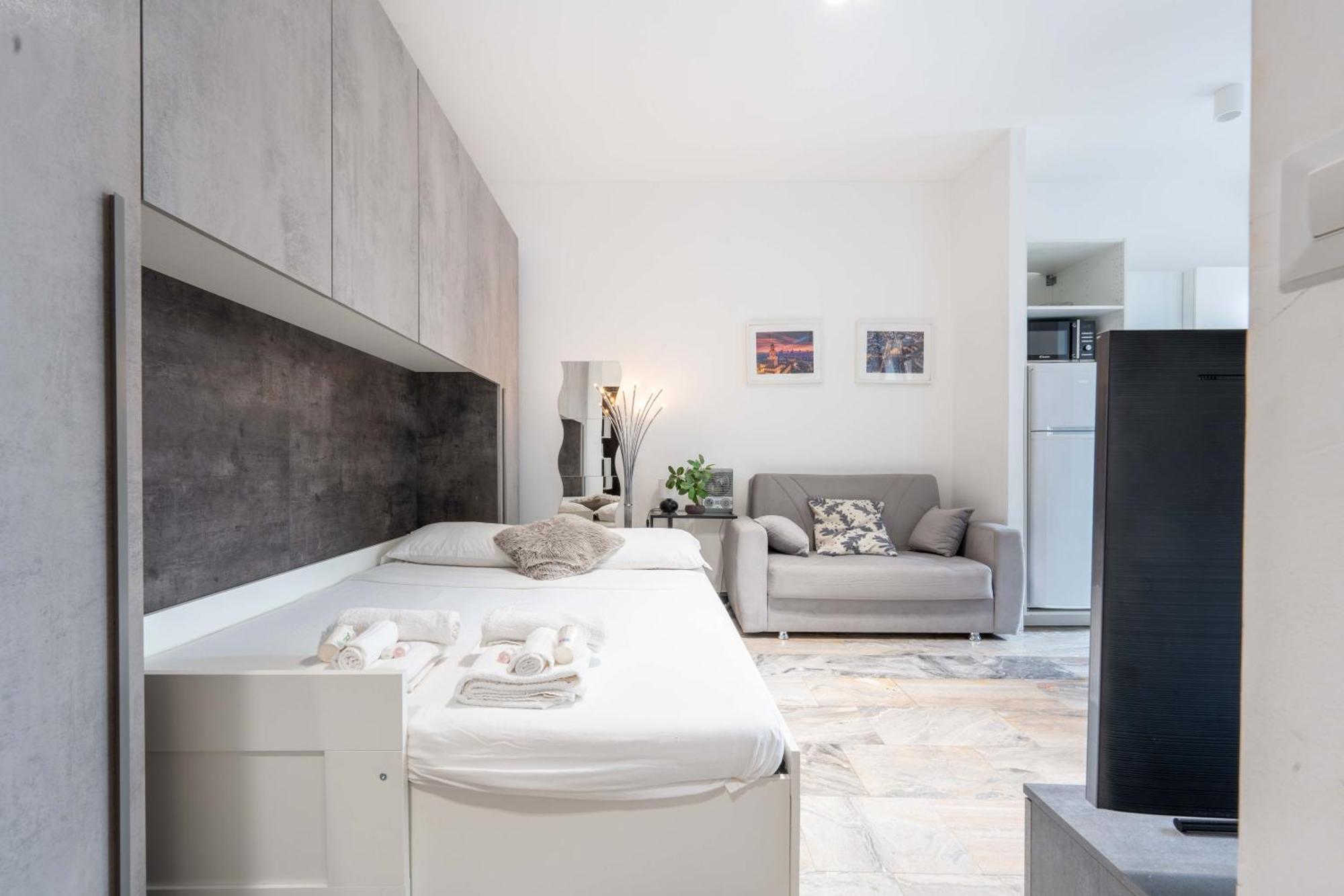 Suite 12 Milano Centro Parking Free Bagian luar foto