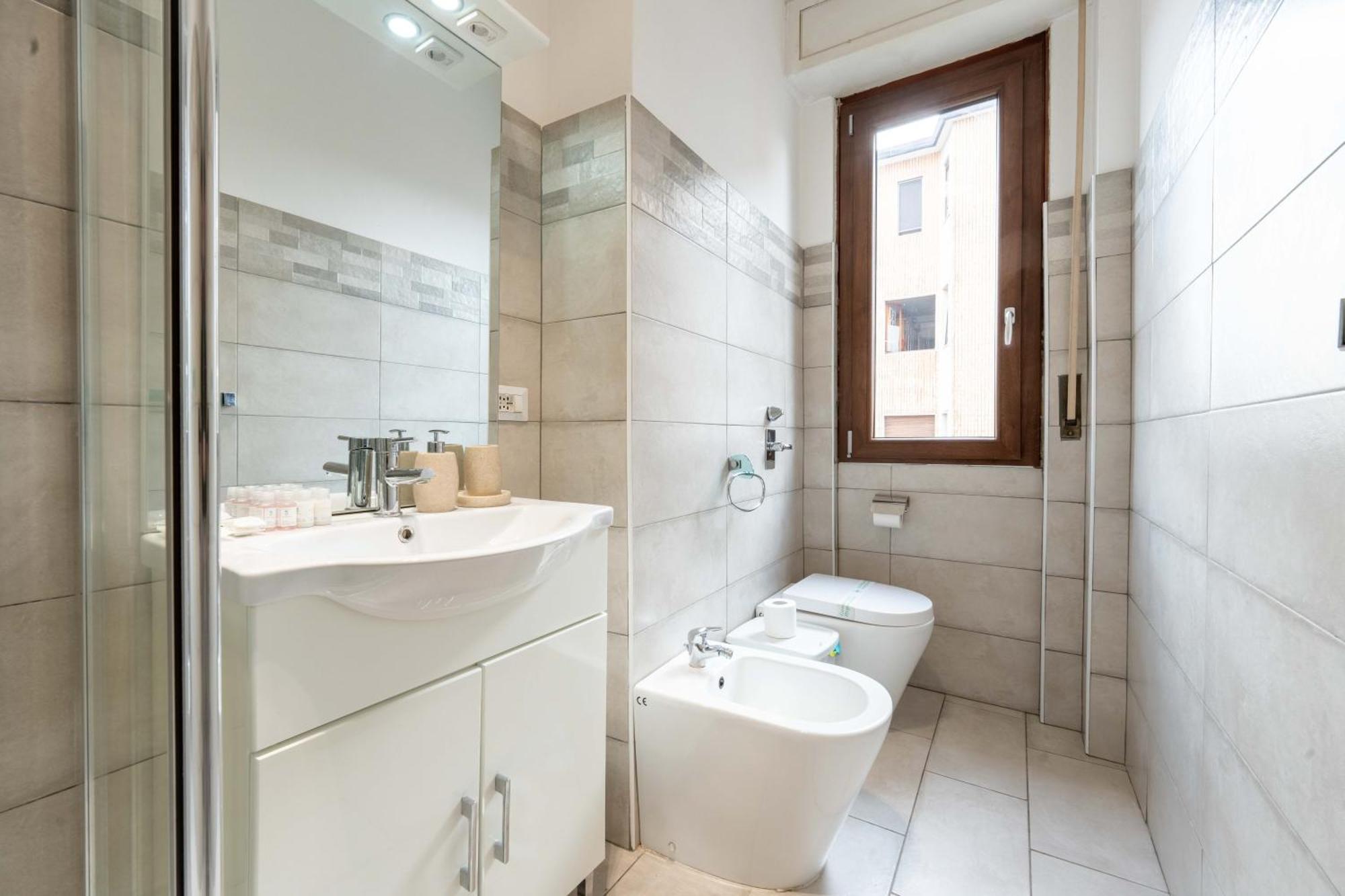 Suite 12 Milano Centro Parking Free Bagian luar foto