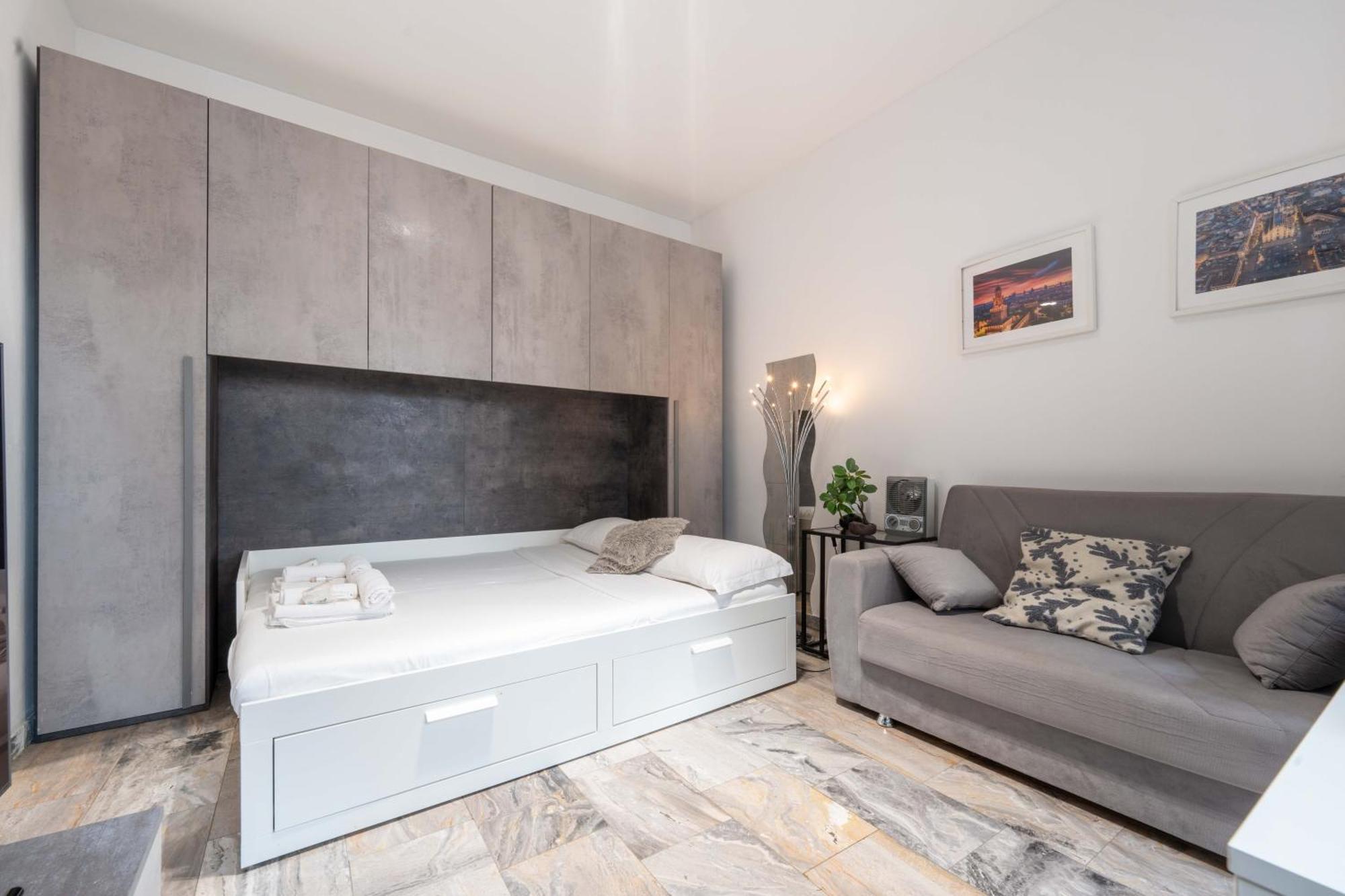 Suite 12 Milano Centro Parking Free Bagian luar foto